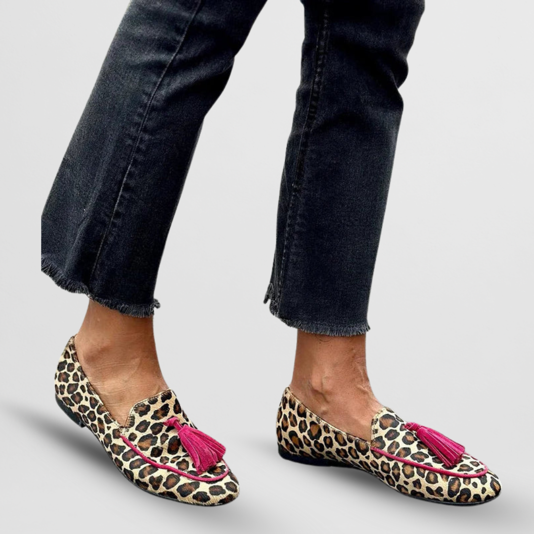 Mila - Sliders with Fringe Detail
