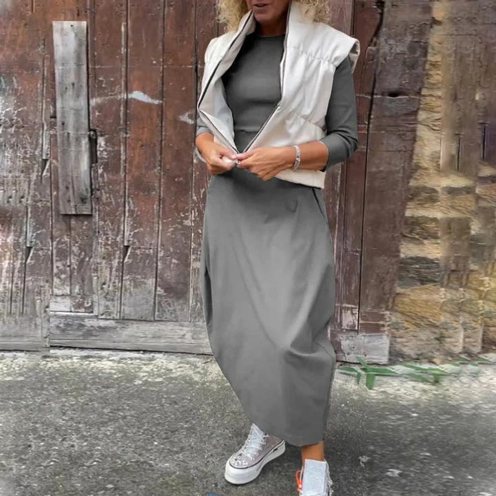 Elizabeth - Timeless Dress with Practical Sophistication