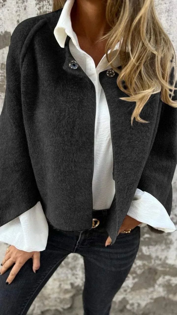 Sophia - Timeless Elegance in a Wool Coat