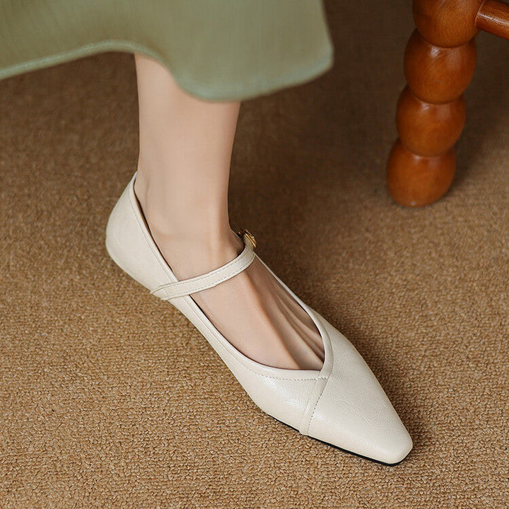 AVALIORA – ELIZA FLAT SANDALS