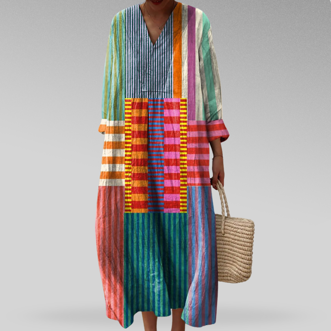 Lia - Elegant Geometric Dress
