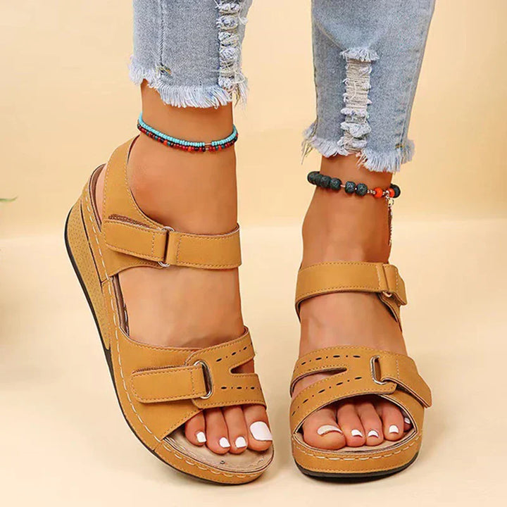 Calyna  Orthopedic Sandals