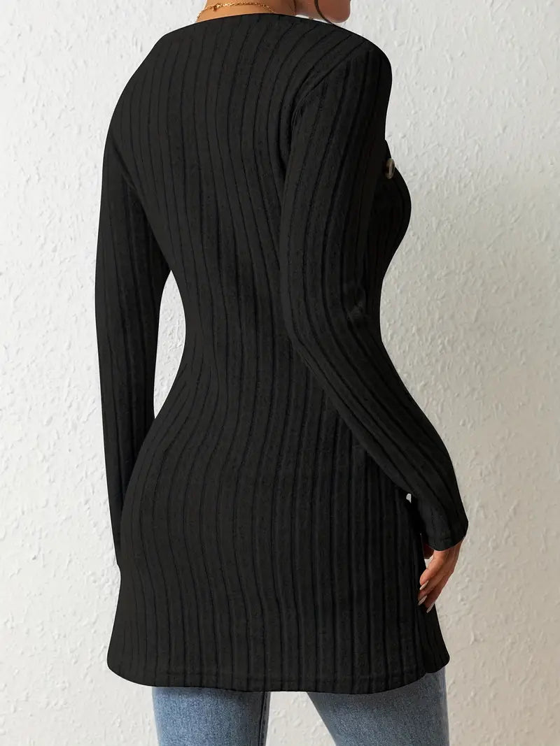 AVA – ASYMMETRICAL BUTTONED RIBBED TOP