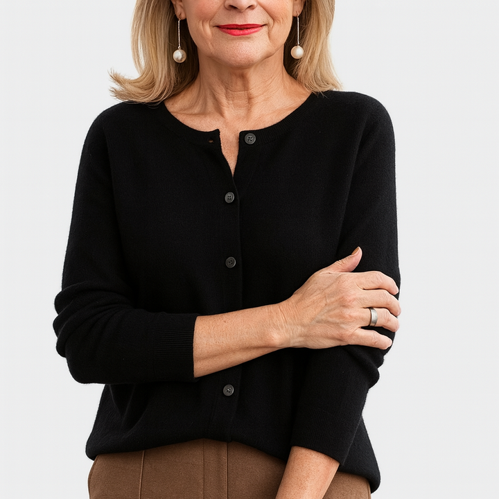 Sarah - Comfortable Cardigan
