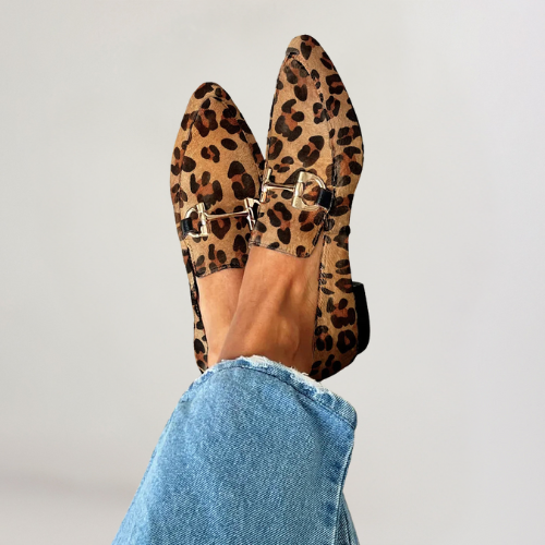 Juul - Elegant loafers with a pattern and subtle heels
