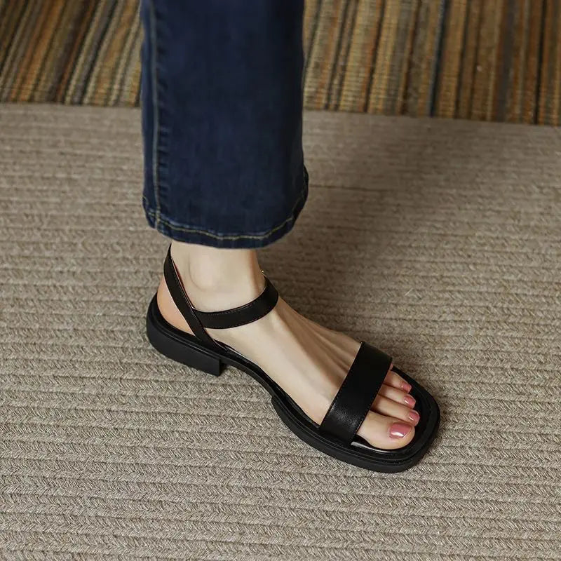 SERENITH – LEATHER SANDALS FOR REFINED EVERYDAY COMFORT