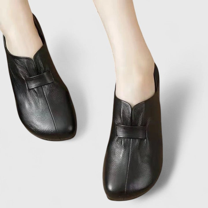 ELYNDRIA – ORTHOPEDIC LOAFERS