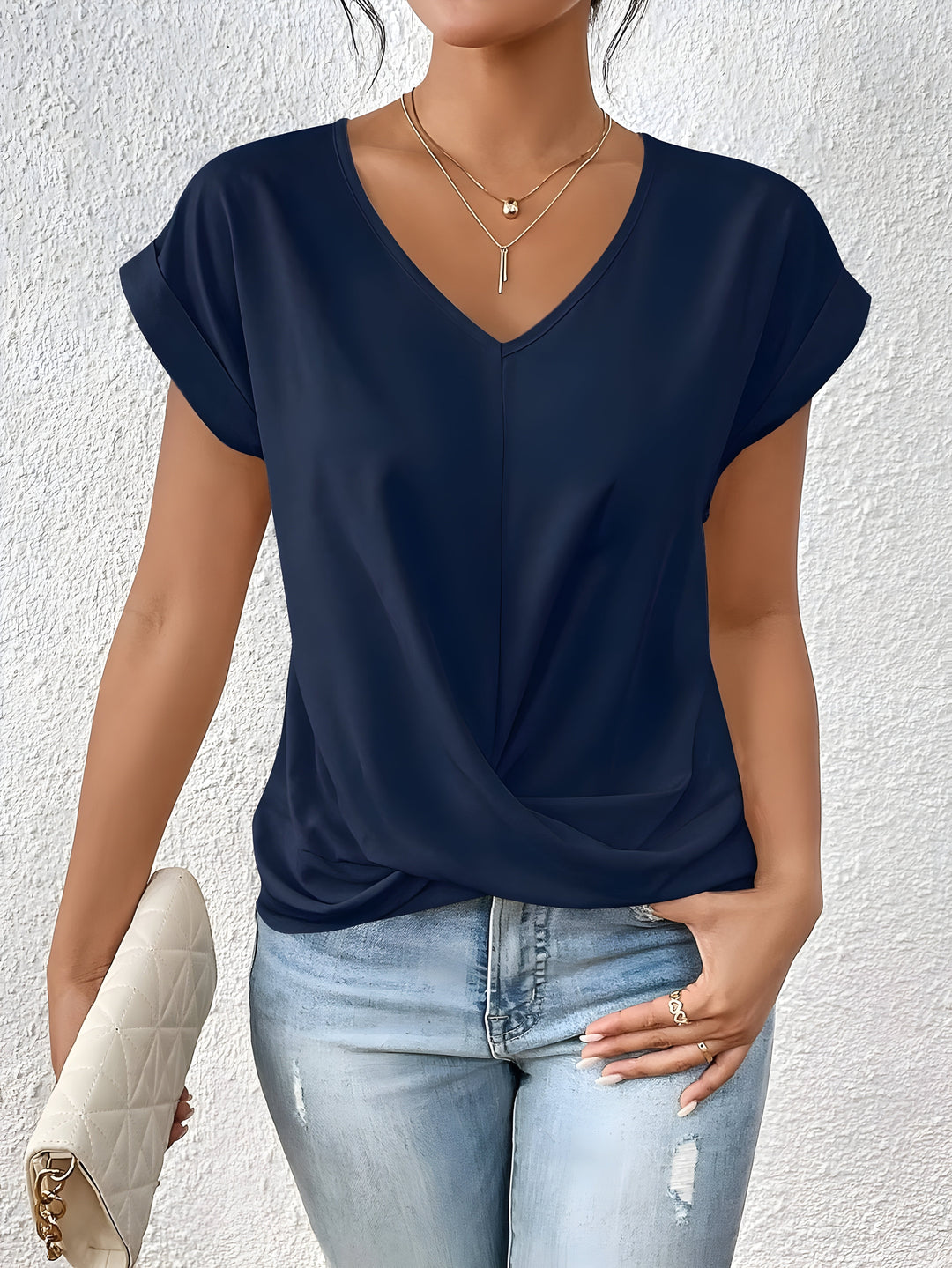 ISLA – TWIST FRONT V-NECK TOP