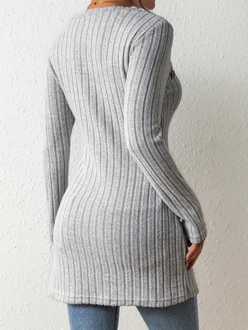 AVA – ASYMMETRICAL BUTTONED RIBBED TOP