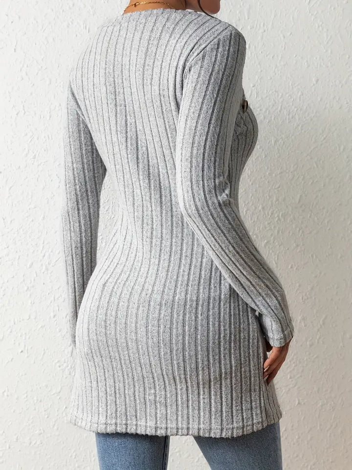 AVA – ASYMMETRICAL BUTTONED RIBBED TOP