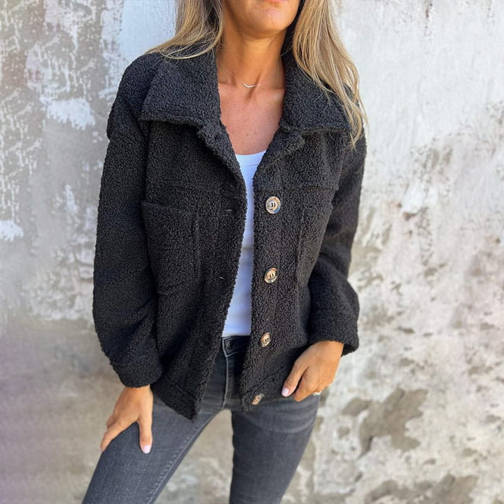 Mia - Stylish Autumn Coat