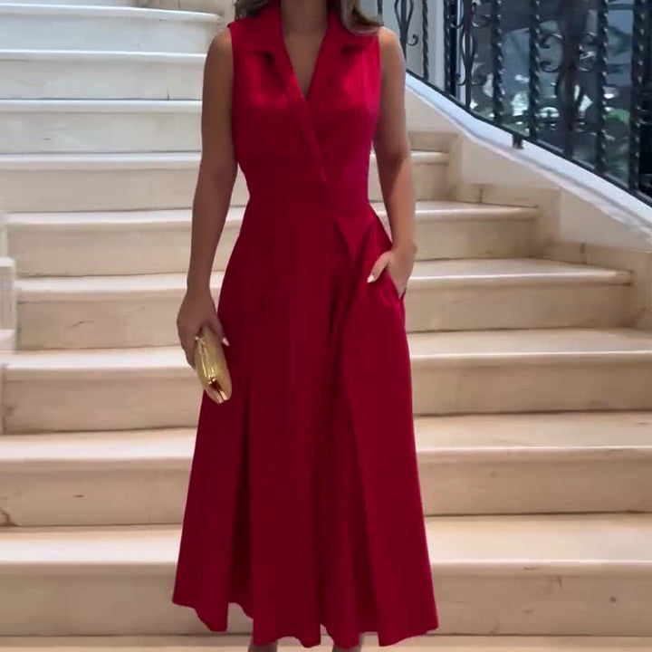 Amancia - Midi Dress with V-Neck